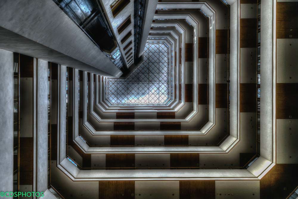 Adobe Portfolio stairs escaliers HDR