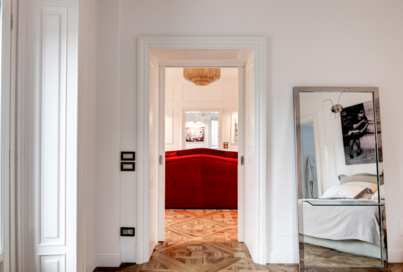 Interior milan Classic design cool velvet murano glass chandelier kitchen