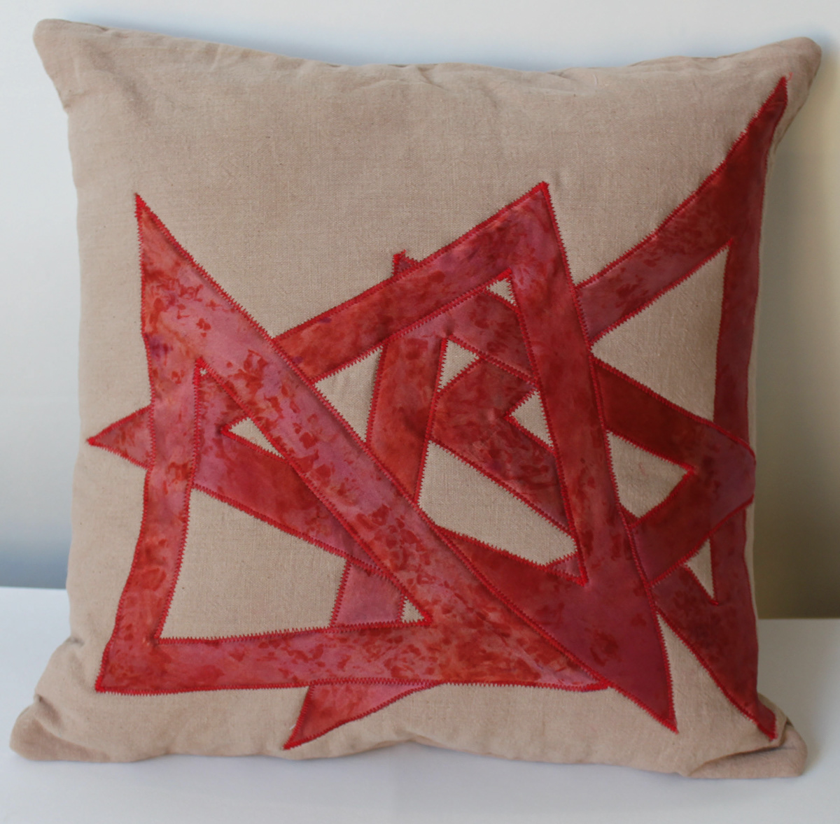 pillow natural dyes tea dye Madder Root donkey cotton SILK applique quilting free motion embroidery home decor Rustic Decor cabin decor throw pillow