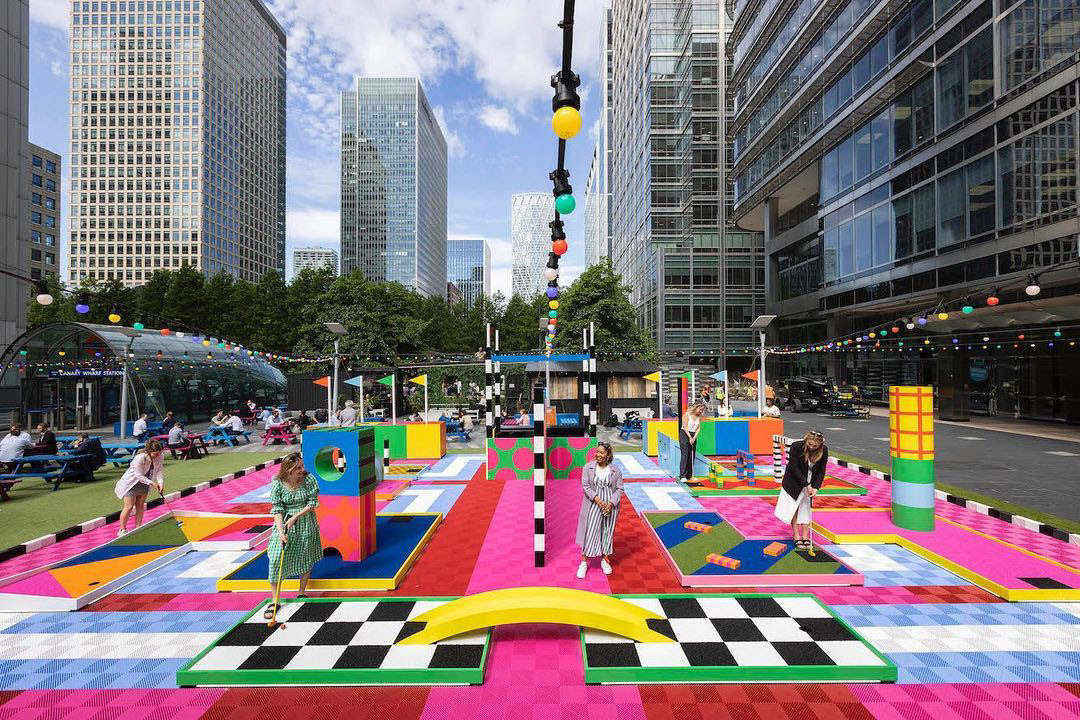 Canary Wharf craig and karl geometric ILLUSTRATION  installation llreps London mini golf Montgomery Square