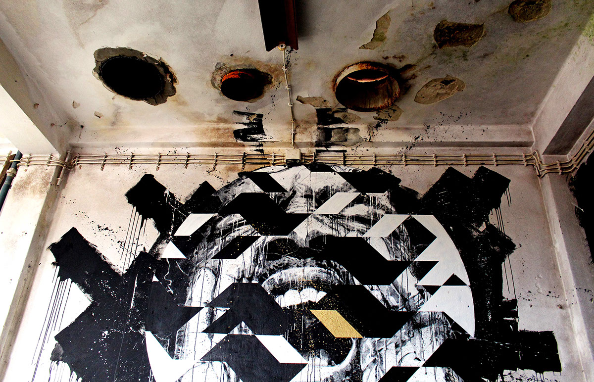 stencil art Urban graphic geometric pb Portugal face portrait Montana paint brush spray abandoned building