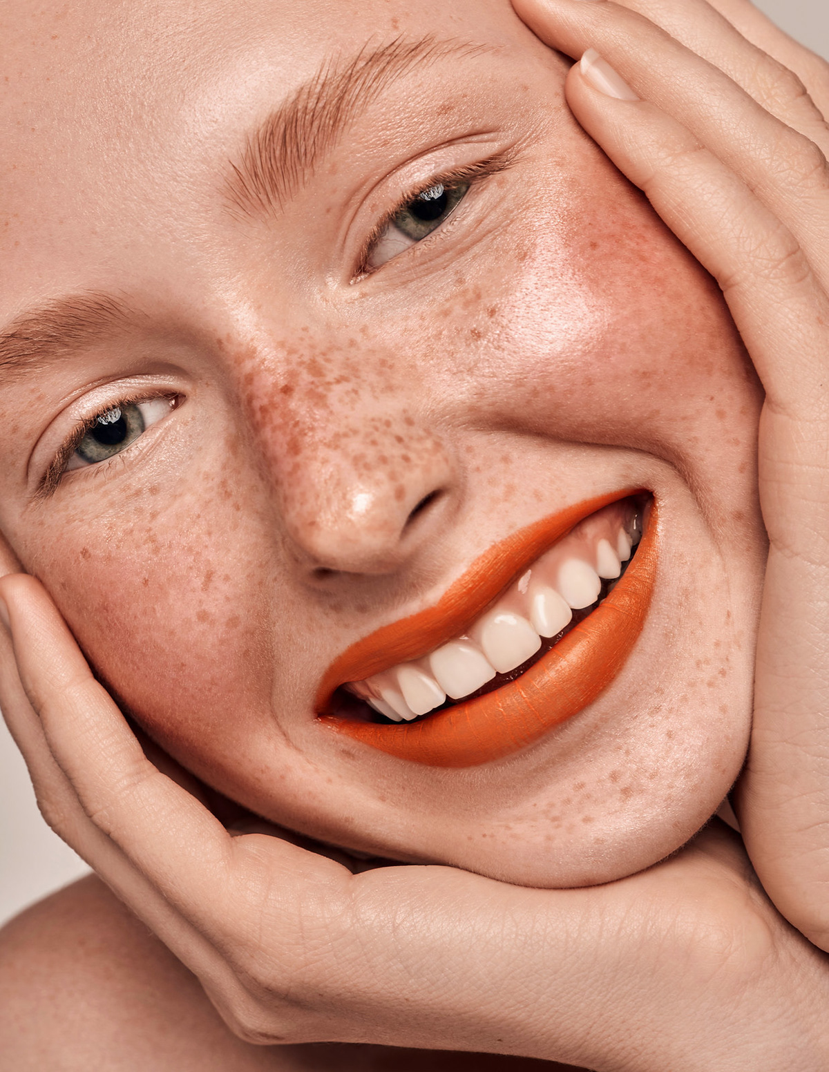 beauty editorial BEAUTY PHOTOGRAPHER freckles freckles makeup licensing liubov pogorela retoucher system agency