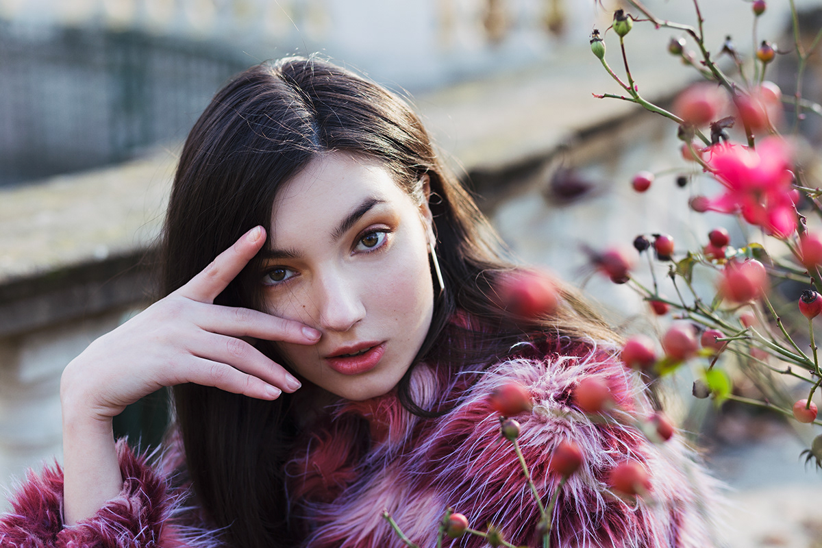 autumn Flowers makeup urbanphotography milano fashionphotography portrait styling  pink RITRATTO
