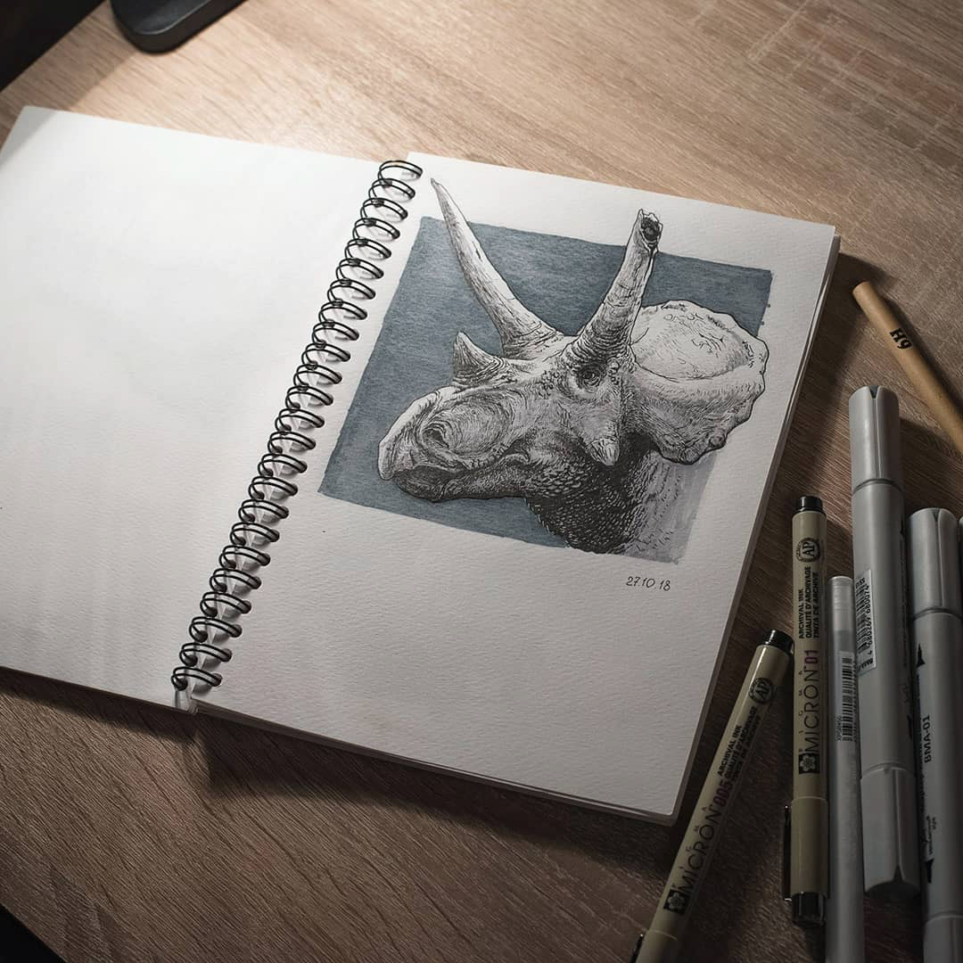 sketch sketchbook Dino Dinosaur trex triceratops carnotaurus baryonyx pen ink