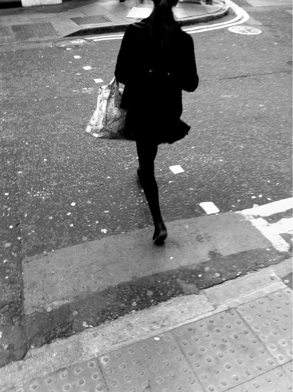 walking walk shoes London Bleach Walkers movement