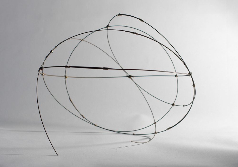 sculpture cast wire urban art