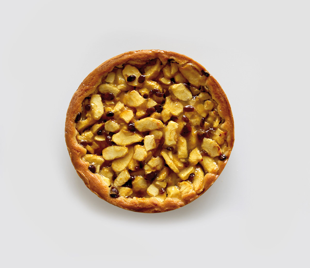bread bakery Bakeries pie apple pie heart tijsterman NTCP8 agency Product Photography fleet design visuals