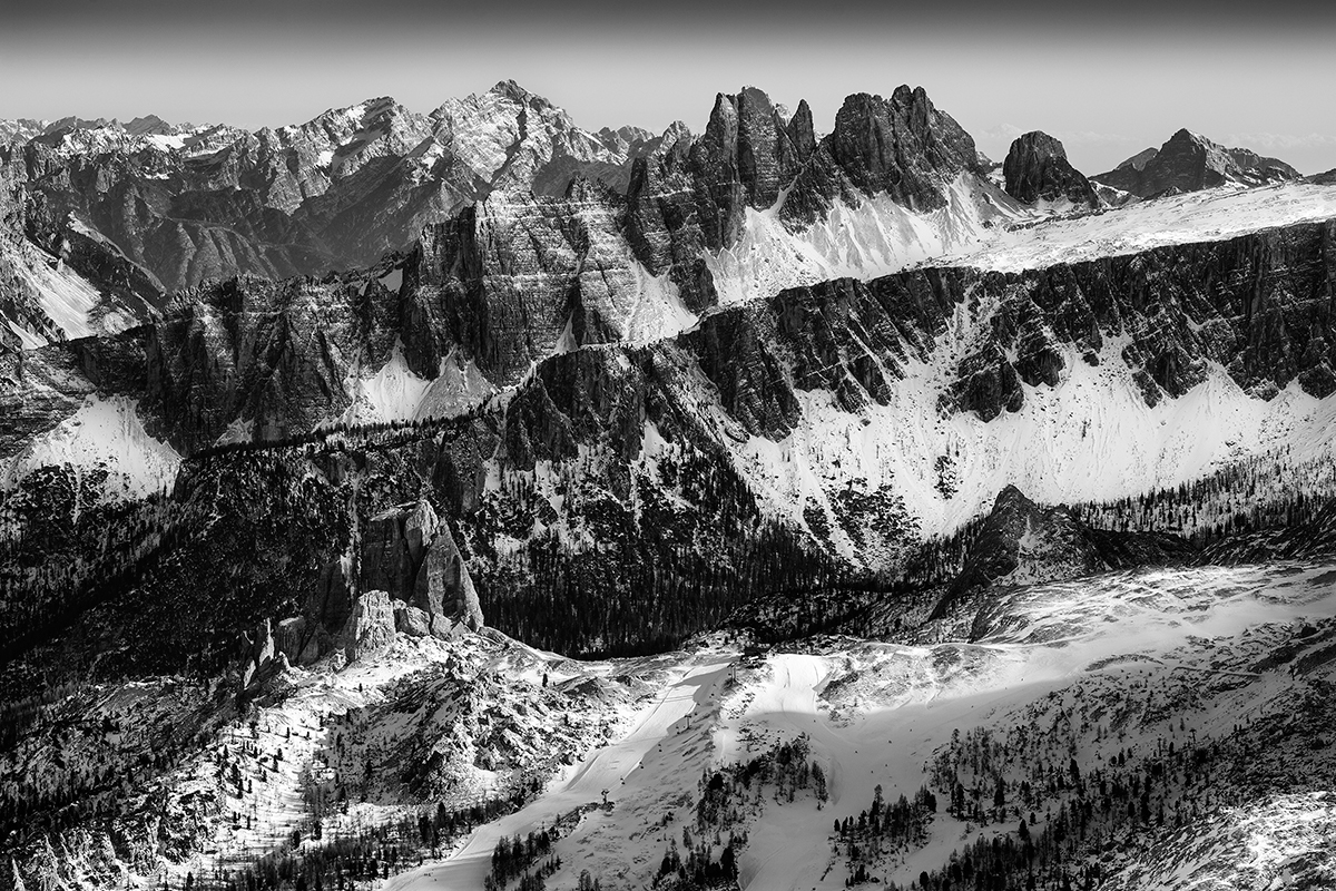 lagazouoi dolomites mount black winter Alpen Italy mountains top civetta