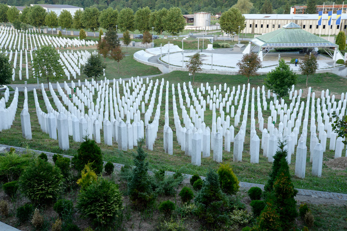 Srebrenica Potocari bosnia-herzegovina Serbia muslims yugoslavia