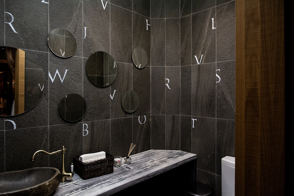 Calligraphy   design interiors lettering toilet wc интерьер каллиграфия летеринг  туалет