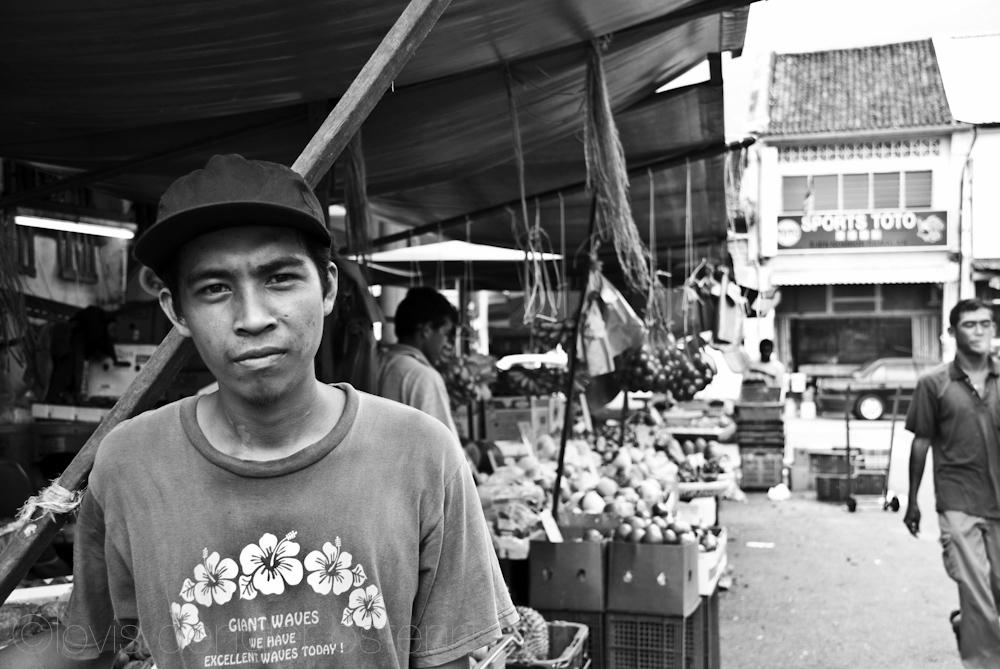 Adobe Portfolio portrait street photography people malaysia penang lovis ostenrik black and white b&w
