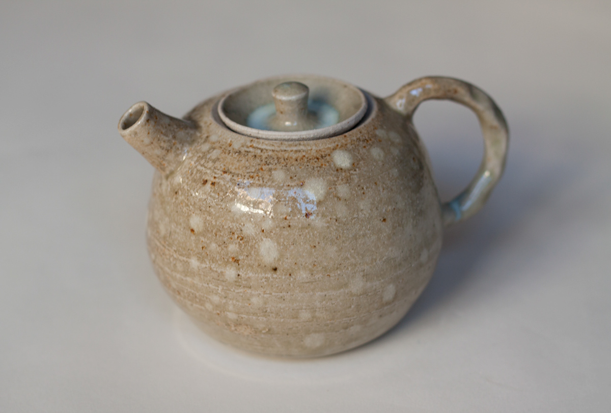 ceramics  porcelein Teapots