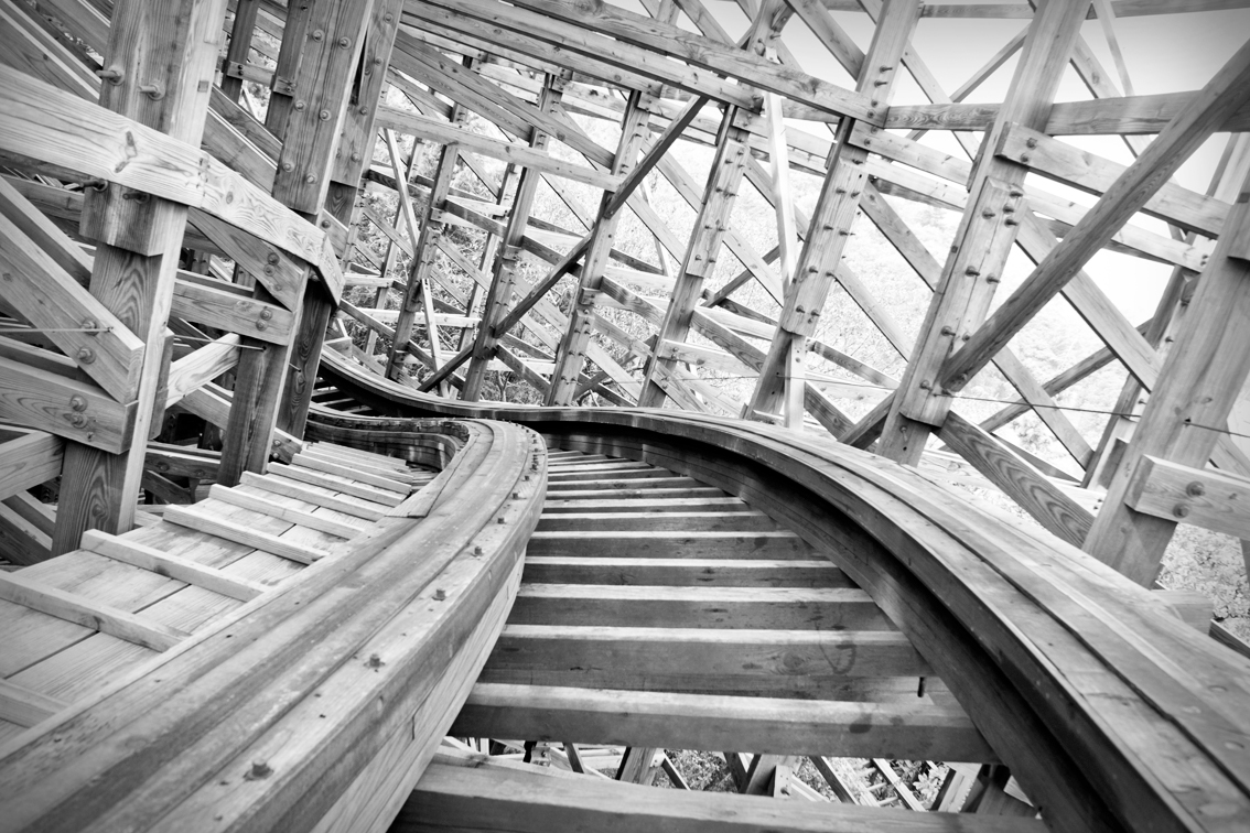 Perspective POINT OF VIEW structures roller coaster Angles black and white b/w shann imshann sandra berumen lines depth vanishing point