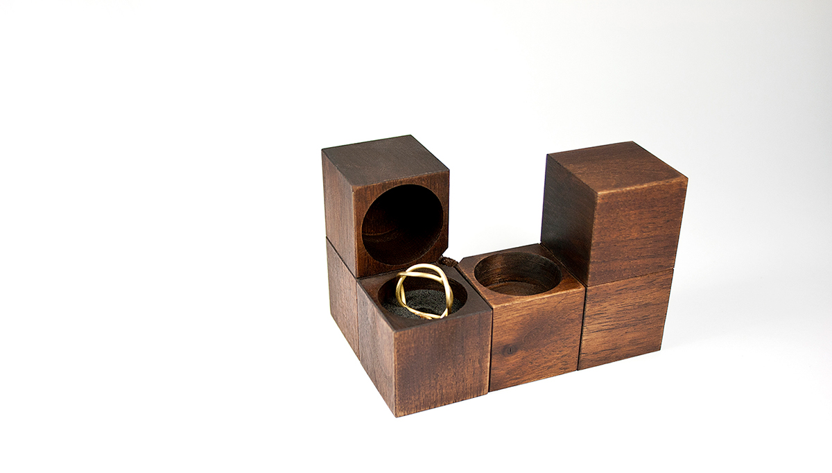 Jewellery box ringbox wood klotz jewelry gerlinde gruber kopfloch packaging design Proposal Engagement Ring box Jewel Case austria