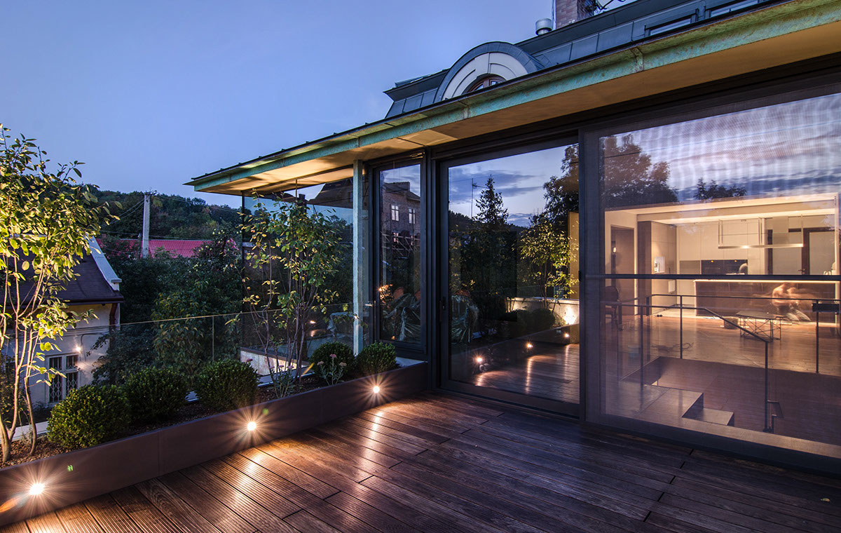 copper patina glass reconstruction design steel knauf deltalight REYNAERS terrace wood Deck. lightwieight Space  Private