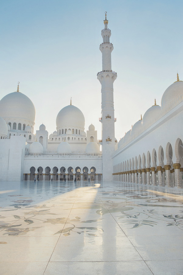 Abu Dhabi Landmark Marble momeries mosque Outdoor people photo shoot Travel