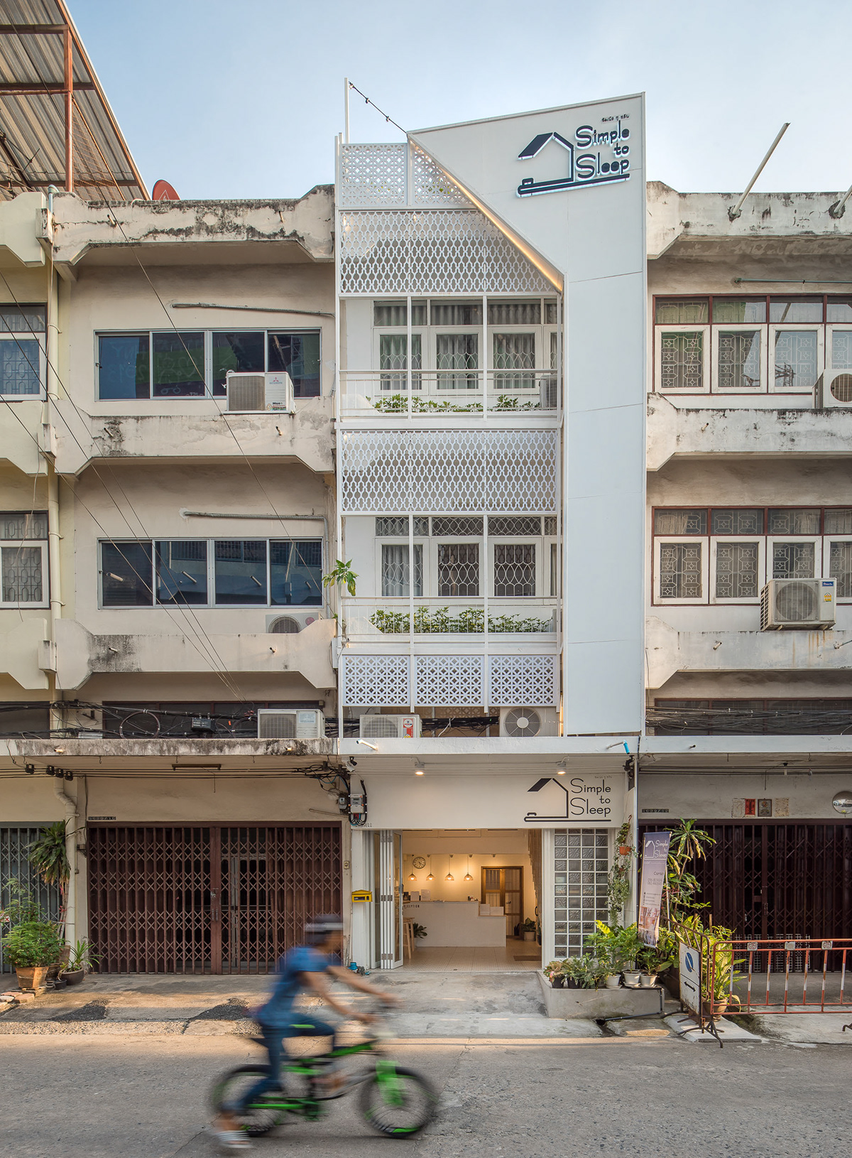Adobe Portfolio hostel Bangkok panormicstudio