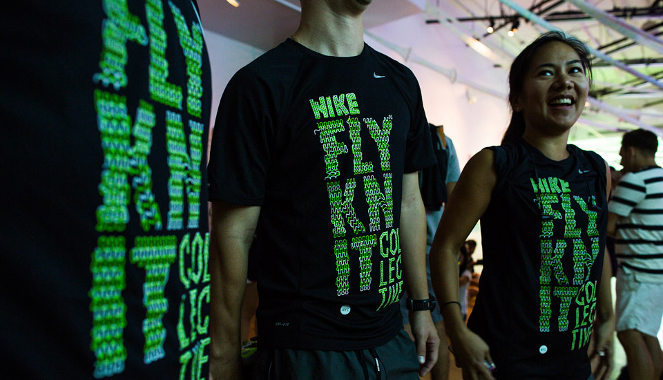Nike  Flyknit  t-shirt type artwork Workshop