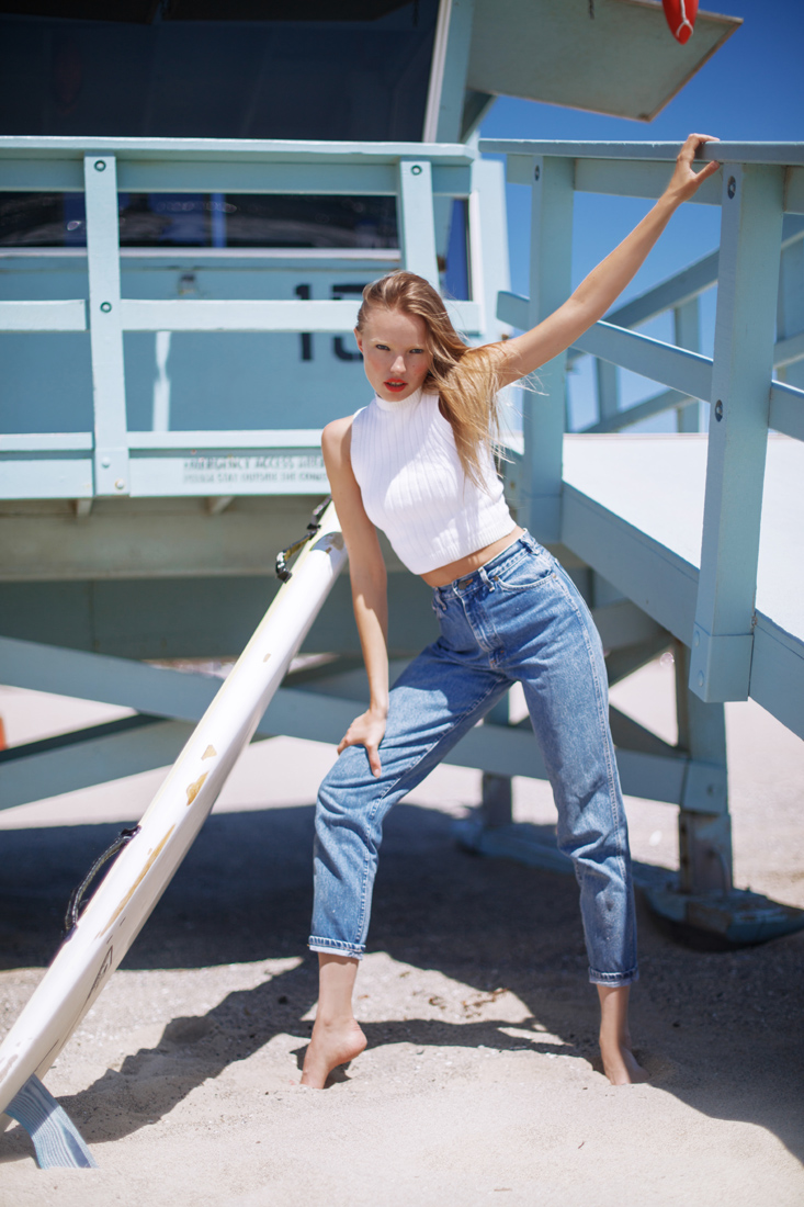 Los Angeles model californoa Make Up Ocean Sun life smile
