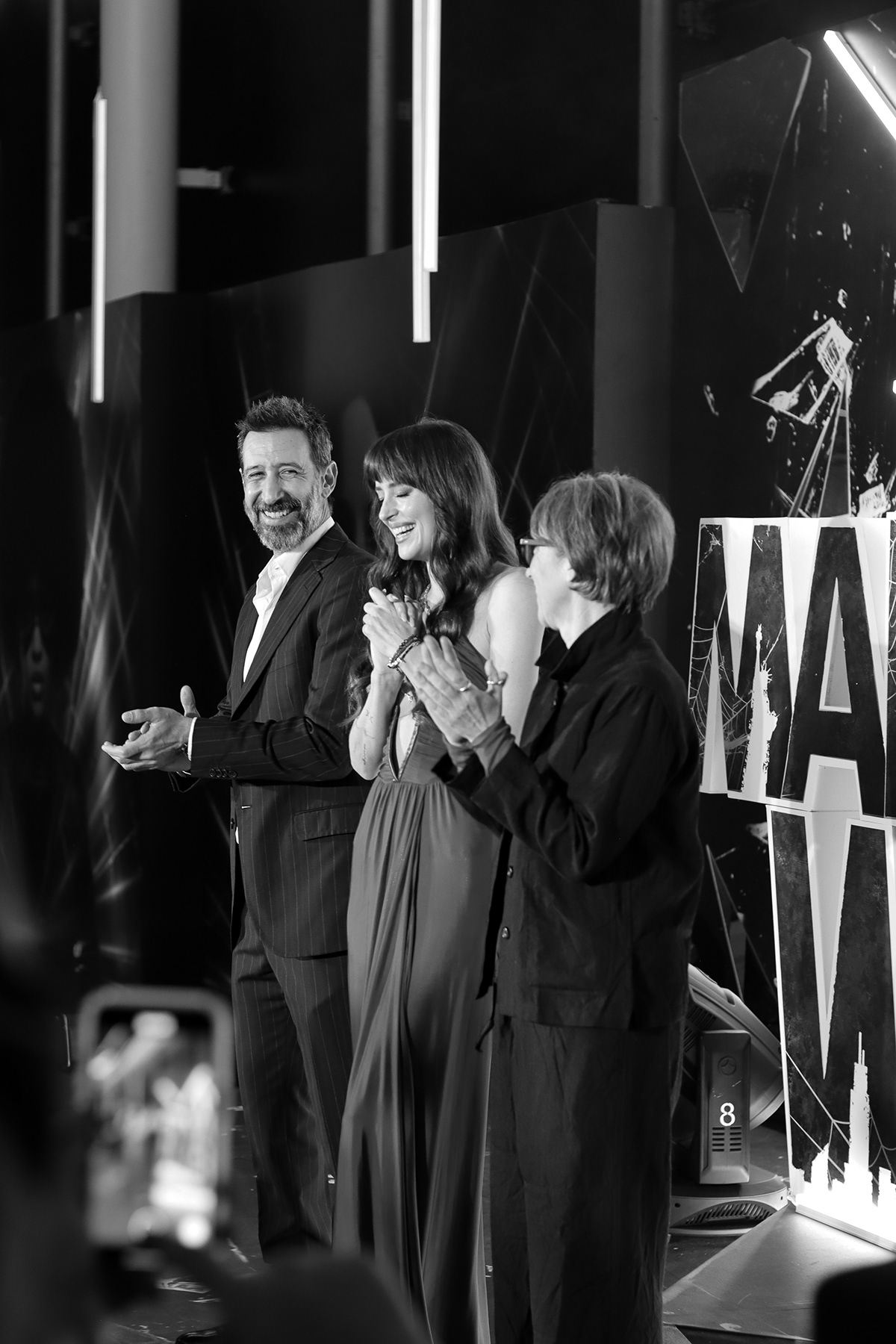 Movie Premiere hollywood black and white Celebrity portrait Photography  lightroom black and white photo celebrity photography dakota johnson