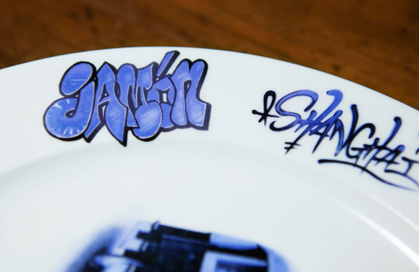 Graffiti graphic design  tableware