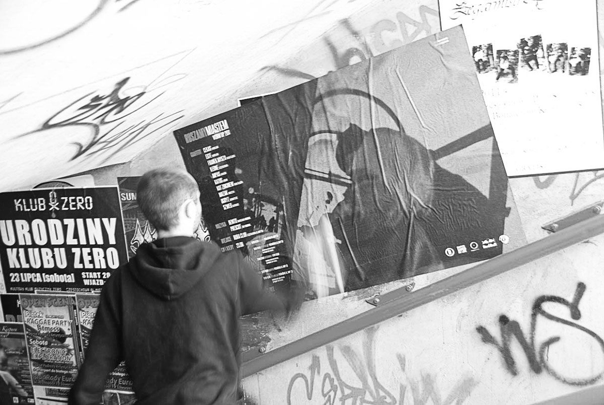 Adobe Portfolio Cezary Łopaciński cezary lopacinski 21pixels 21 pixels Ruszamy Miastem czestochowa We Are Creative Graffitiart streetart typo Web iPad