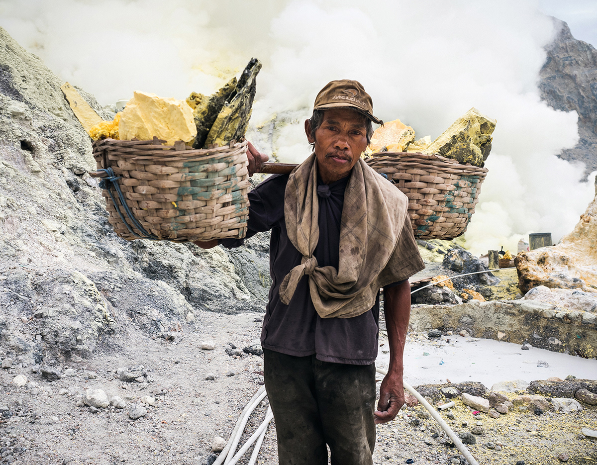 indonesia jakarta volcano sulfur java hard work Documentary Photography Miners Sulfur Mining volcano ijen