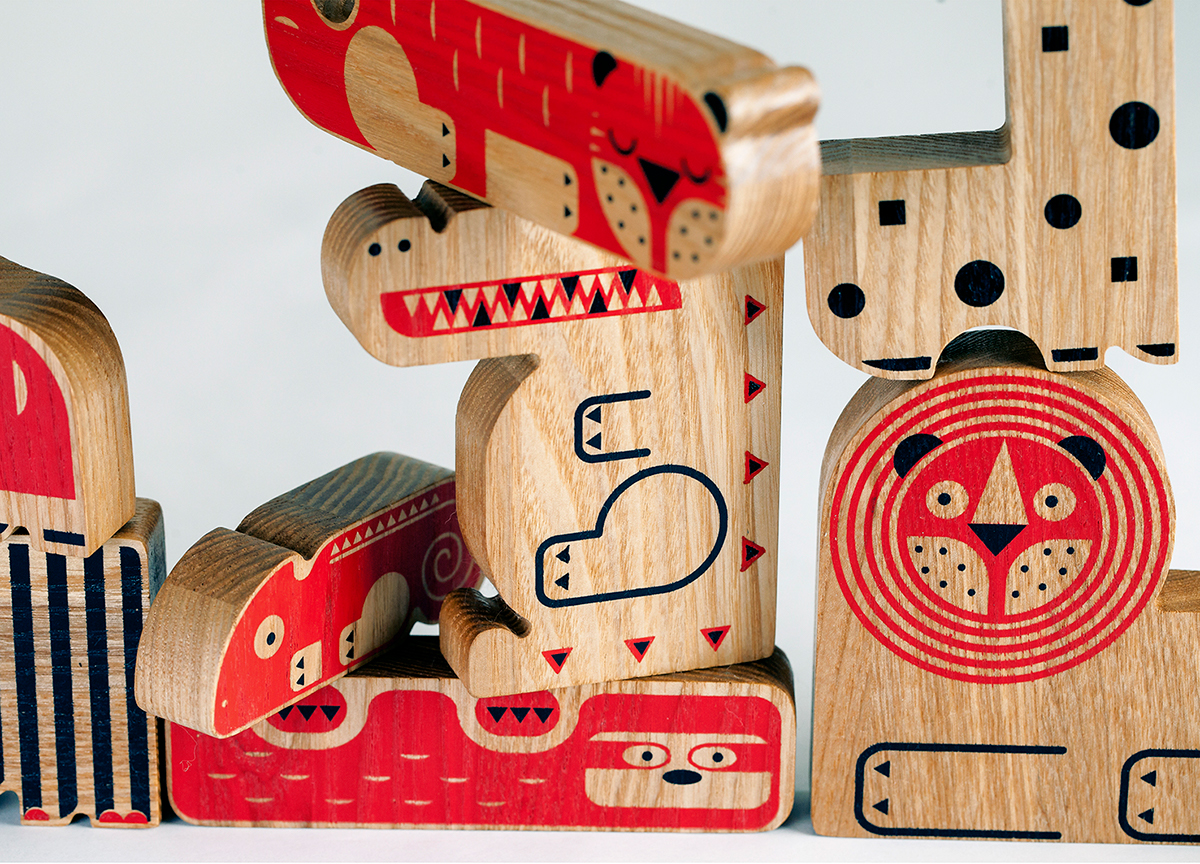 toy toydesign woodentoy kidstoys package design  handmade toys toy designer animal toys denke toy moombasa