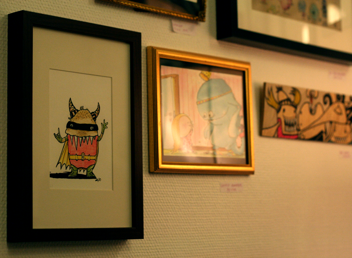 Exhibition  monsters cafe