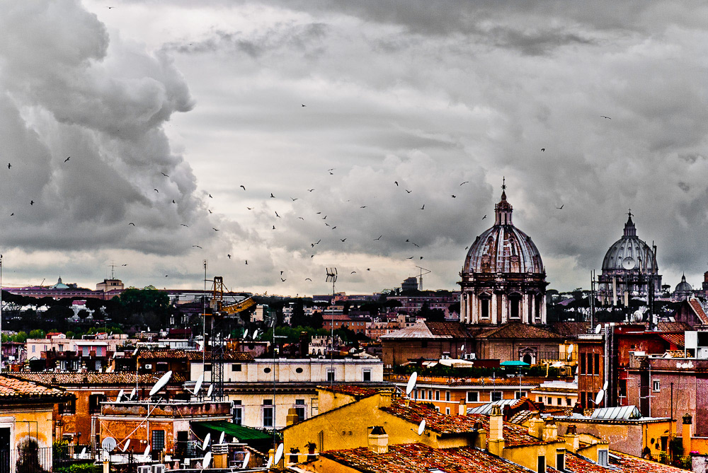 Rome  rain  umbrella bridge  HDR Italy