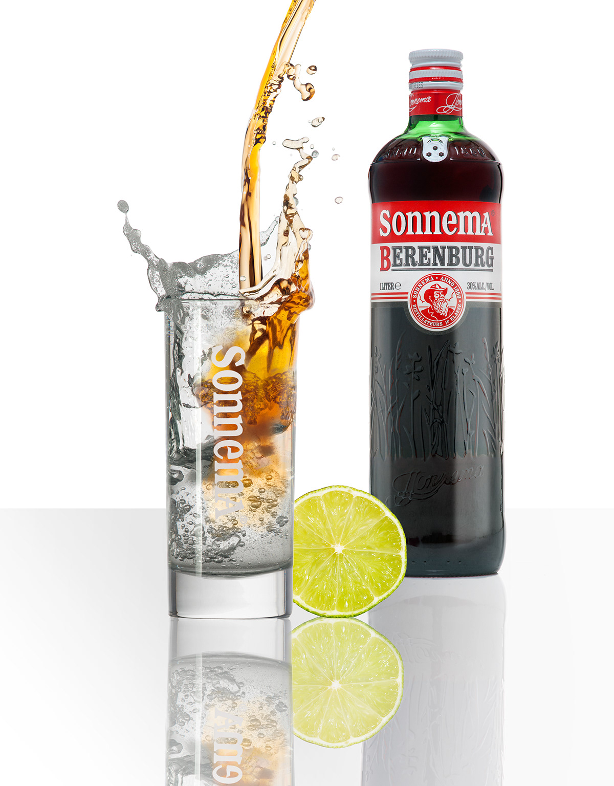 Sonnema Berenburg splash beverage 7Up cola Liquid
