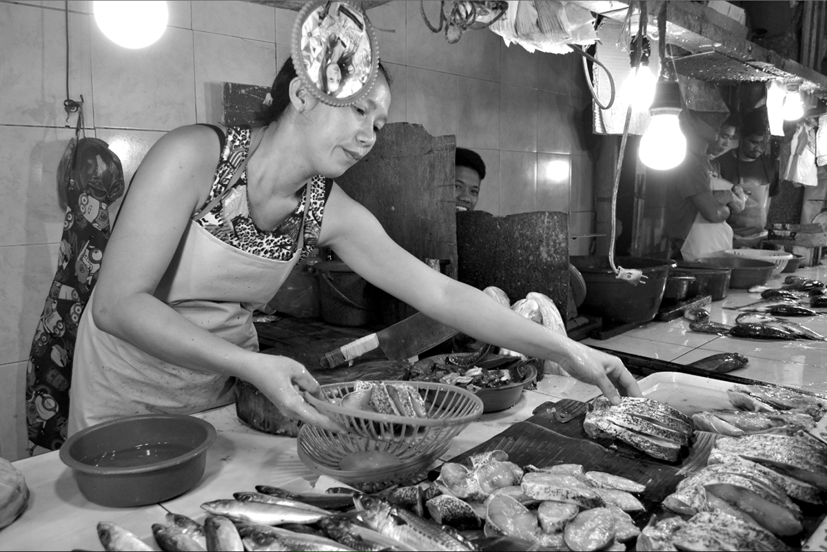 philippines filipino Manila fish market fine art