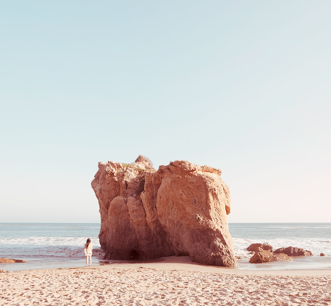MALIBU matador el la California minimal Minimalism woman Los Angeles beach