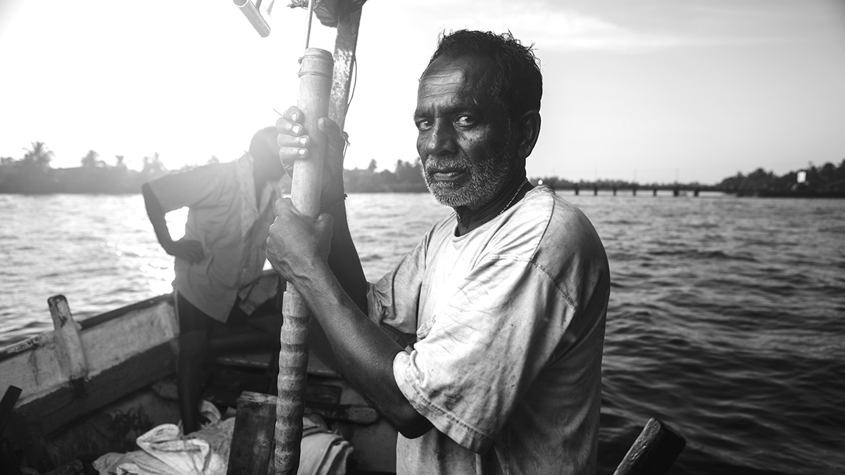 portrait Portraiture reportage Documentary  traditions Travel discovery Sri lanka profoto light lighting strobist