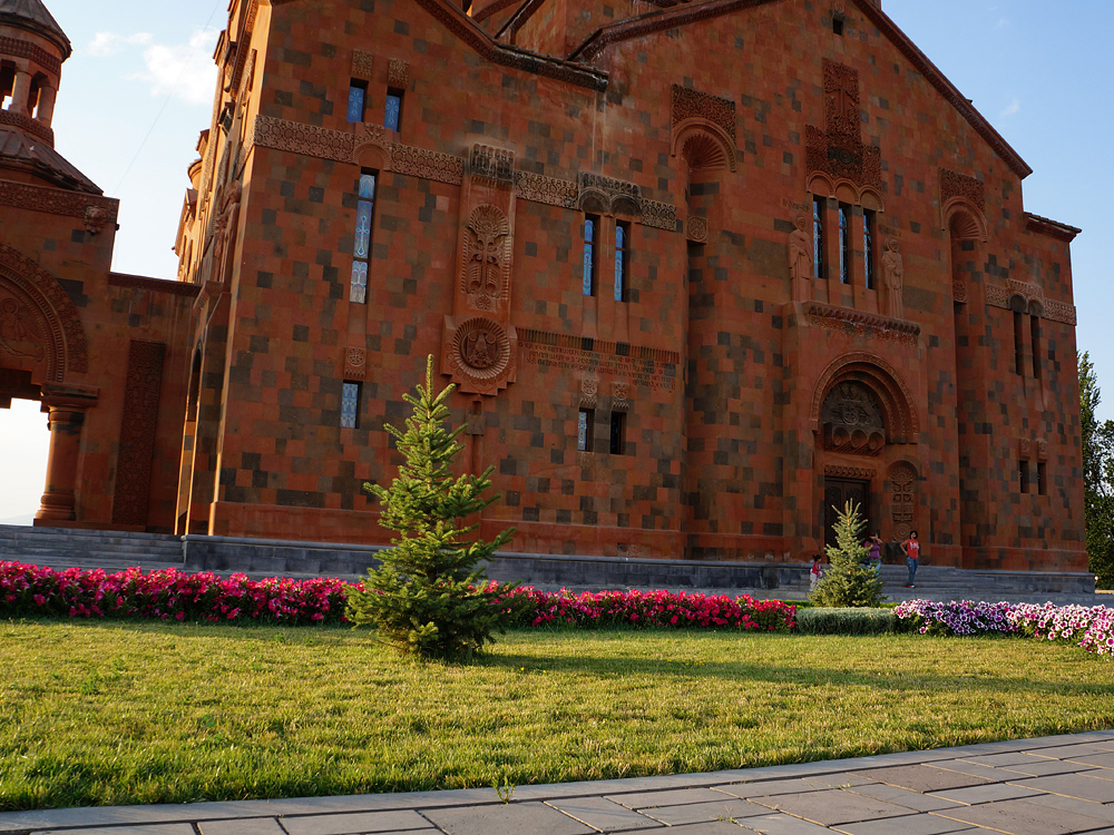abovyan Armenia church hovhannes