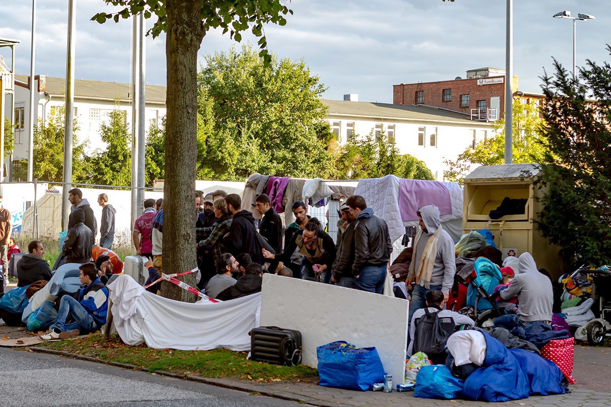 Asylanten Flüchtlinge Baumarkt Unterkunft Flüchtlingsunterkunft Bergedorf hamburg Deutschland