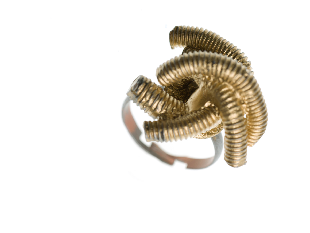 jewelry design screws nails hardware upcycling bracelet ring neklace sophia stock
