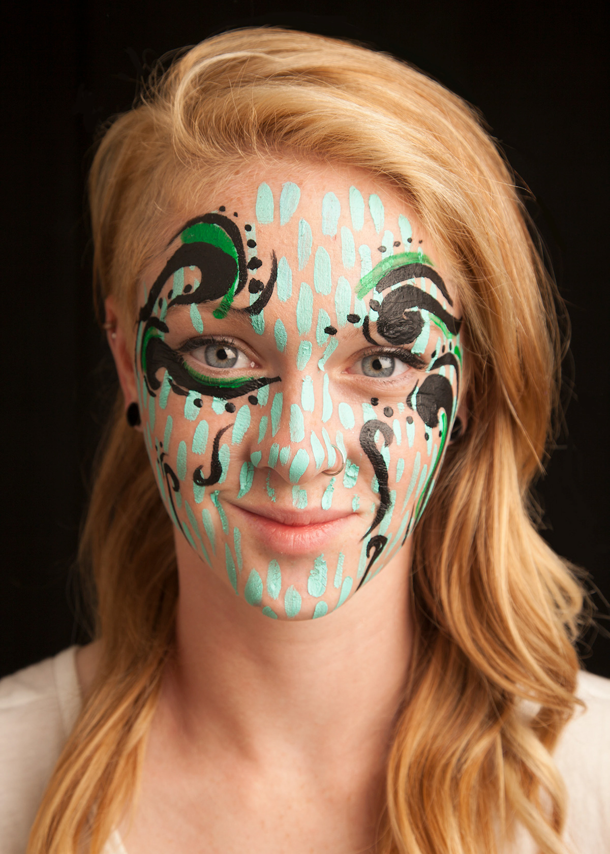 paint  photo   personality  face paint  experssion