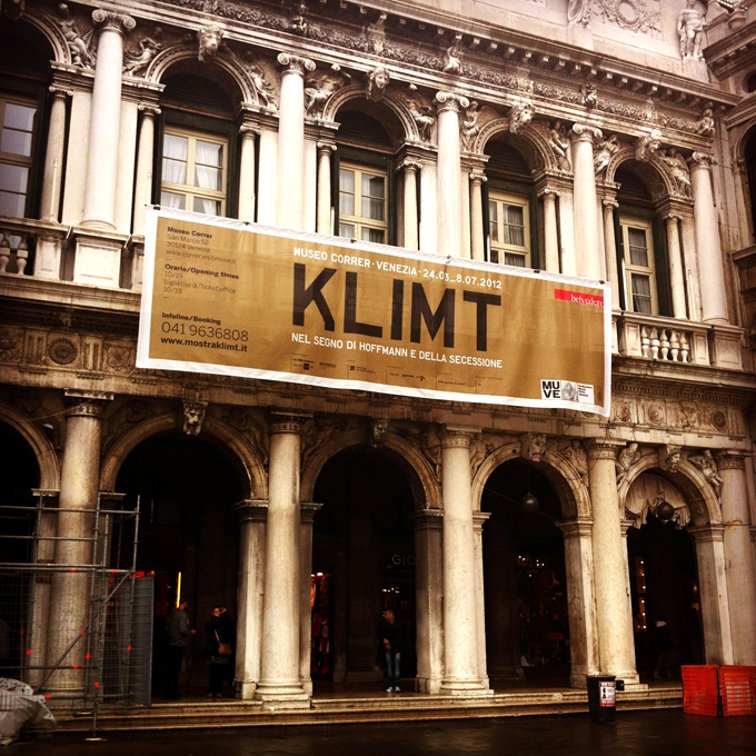 Klimt Venice museum correr art
