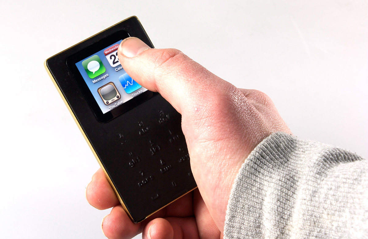 SwipePhone cellphone phone Payment technology touchscreen