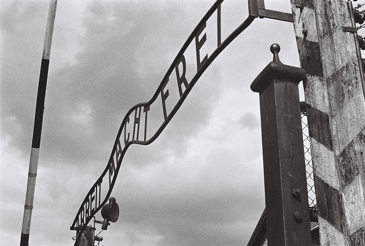 darkroom scan negative black and white ilford 400 Pentax auschwitz holocaust poland jewish nazi Memorial