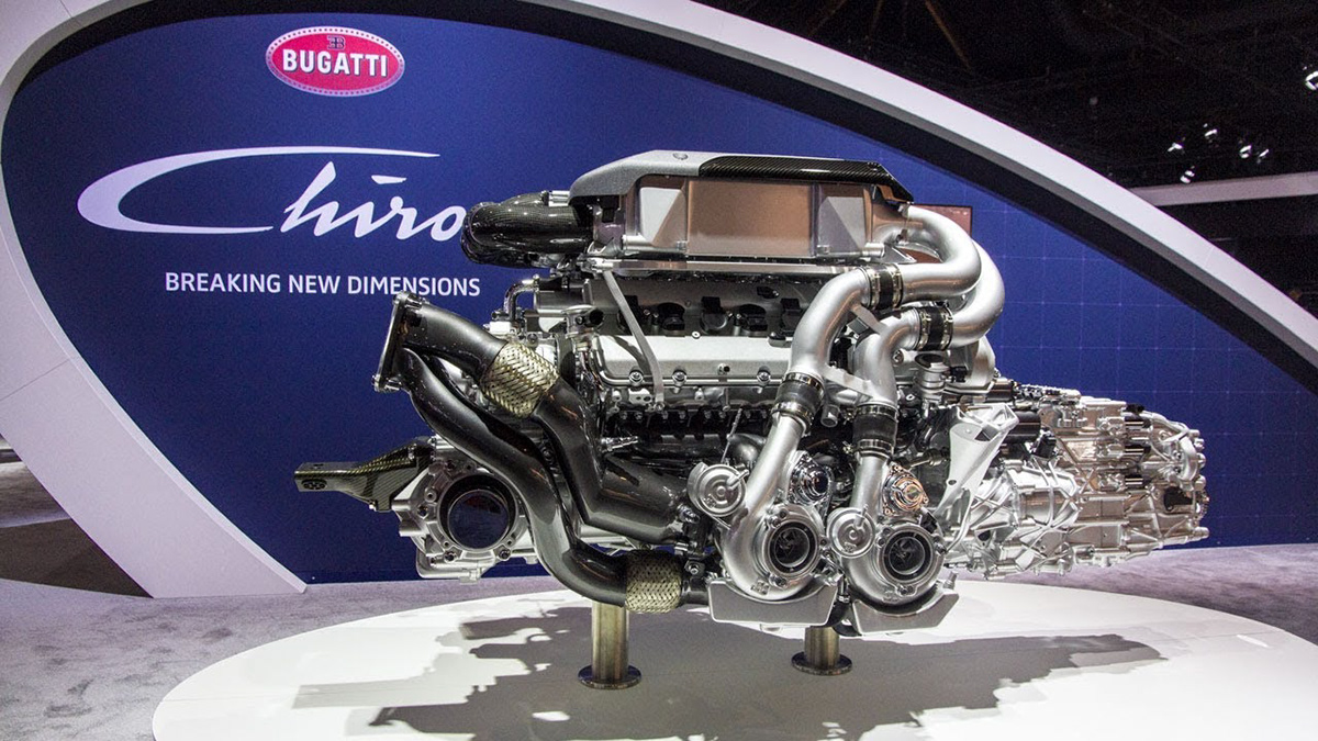 Detailed modeling of the Bugatti Chiron W16 engine. 