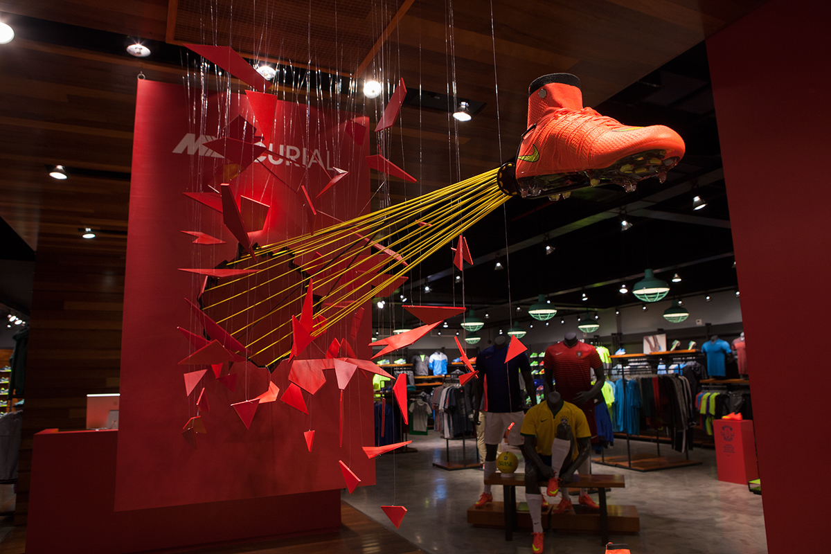 NikeMercurial creative installation worldcup2014 HugeSoccerBall