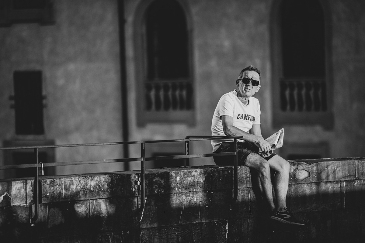 black and white Canon firenze Florence Italy lightroom Natural Light photographer street life street photography