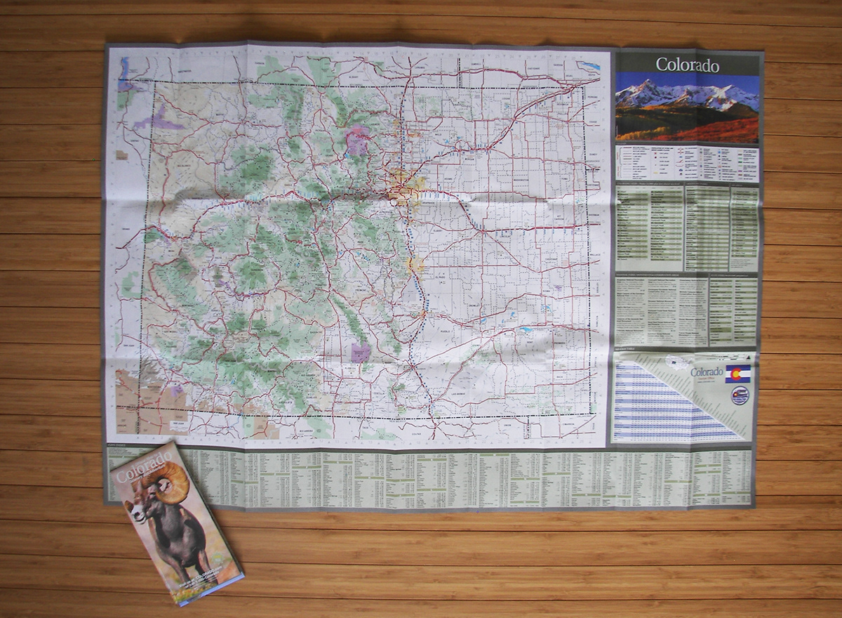 Colorado  official map  graphic designer CDOT  maps information design  cartography  typography  educational  mountains adventure  Front Range Colorado Tourism Travel publication