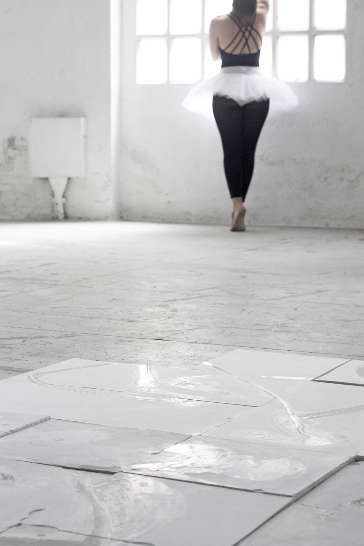  traces  ballet  tiles  salt DANCE   footprints signals symbols archi Expression dancer dancers beauty Choreo