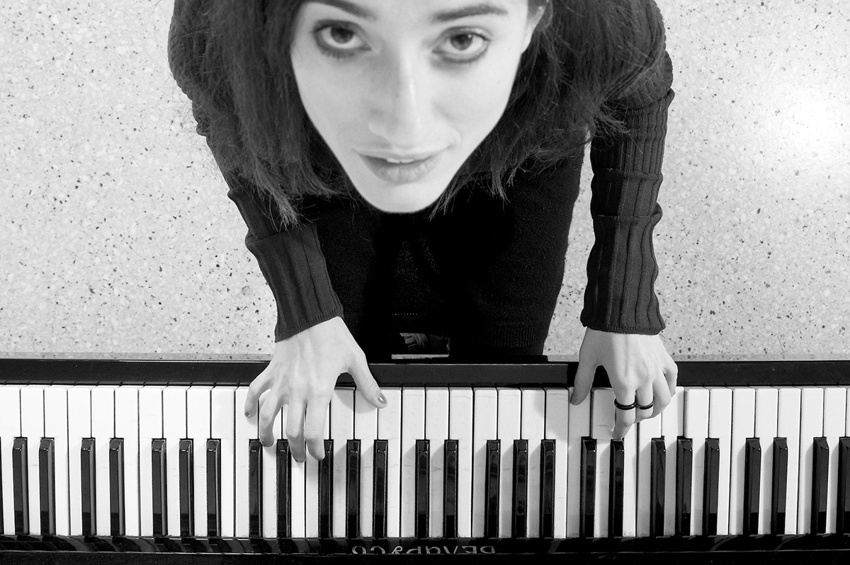 portrait Piano Pianist woman