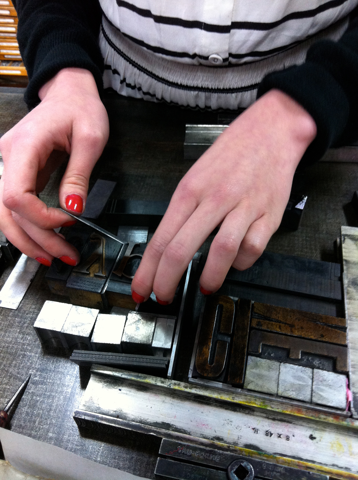 letterpress Workshop student cinetypo print type by hand