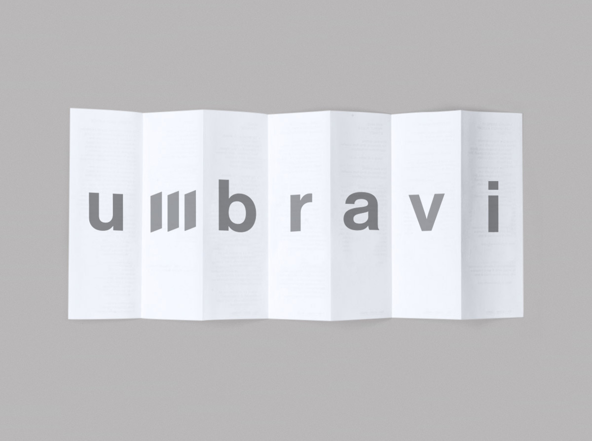 Umbravi blinds shading windows gray stores Montreal interactive newspaper solutions Sun shadow