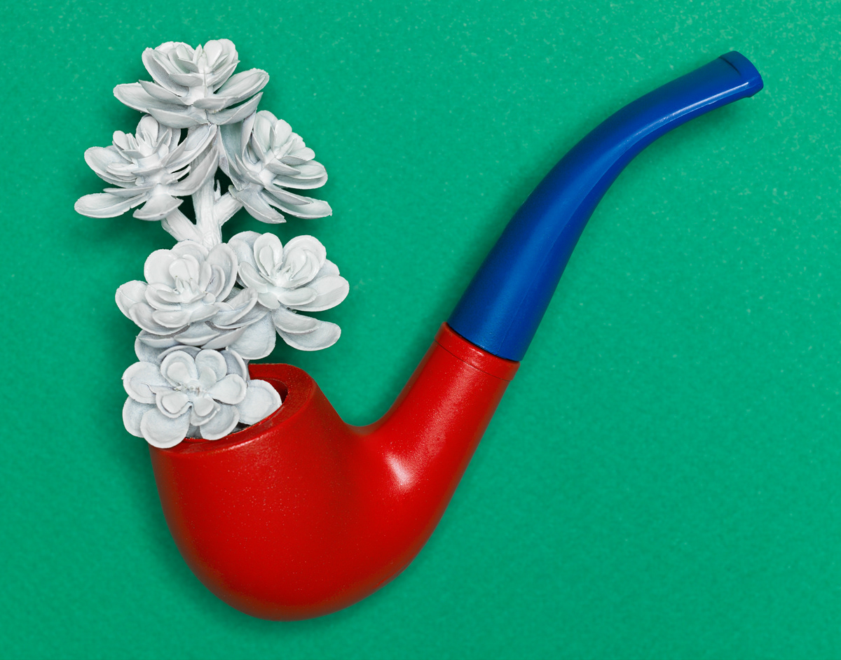 still life timothy hutto Pipe smoke red White blue green magritte
